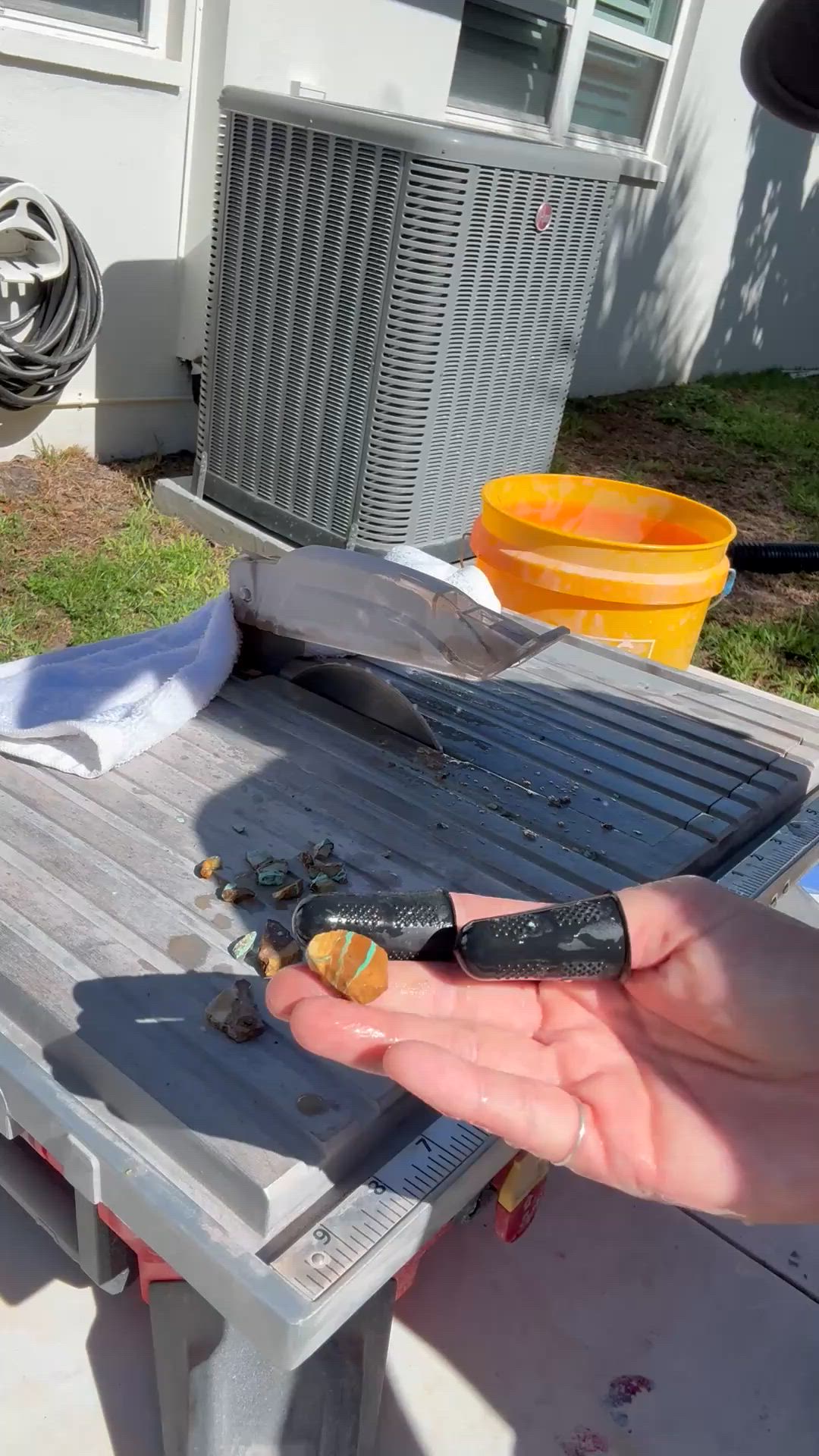 Royston turquoise cutting review