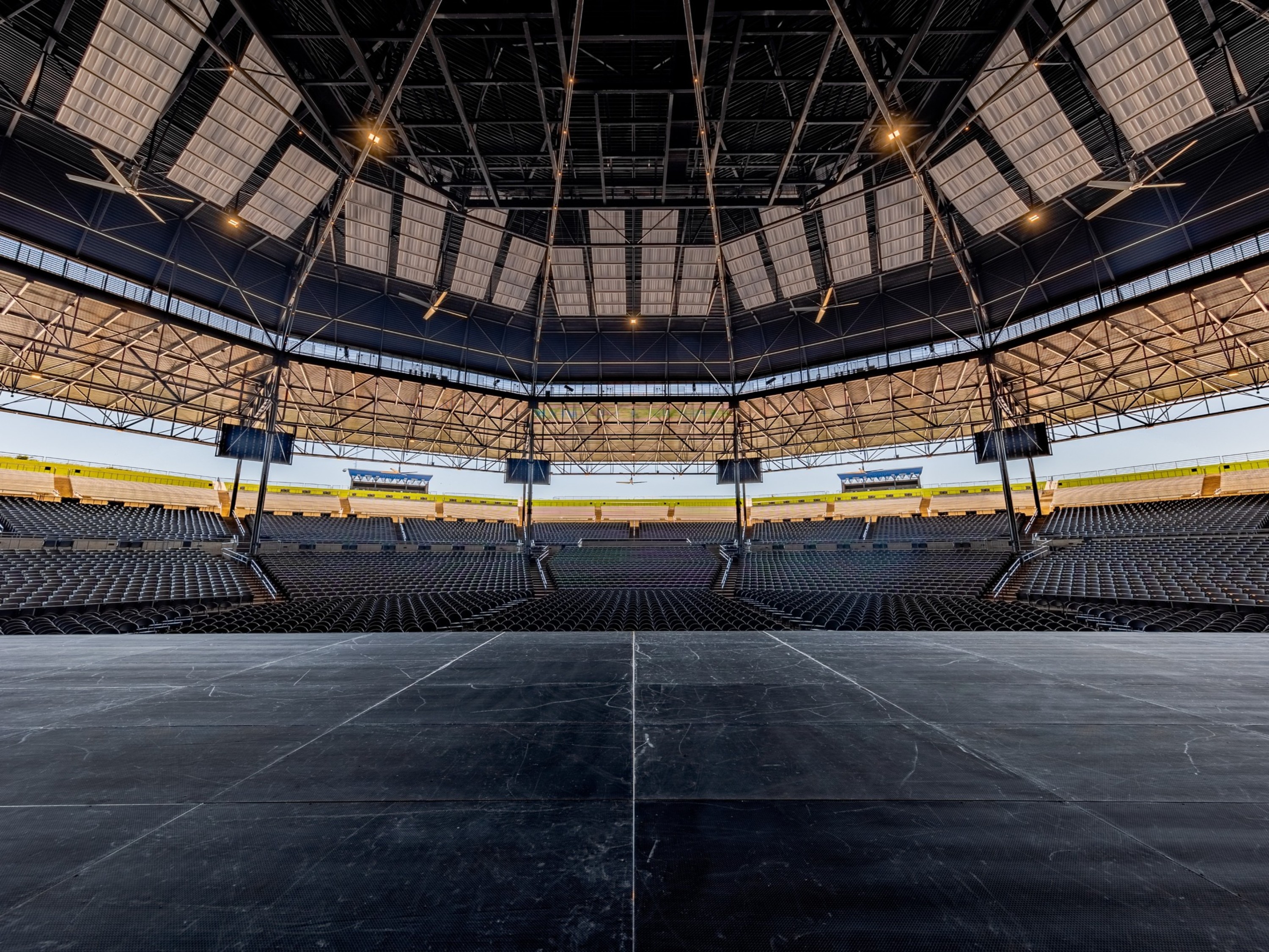 American Family Insurance Amphitheater, photo 4