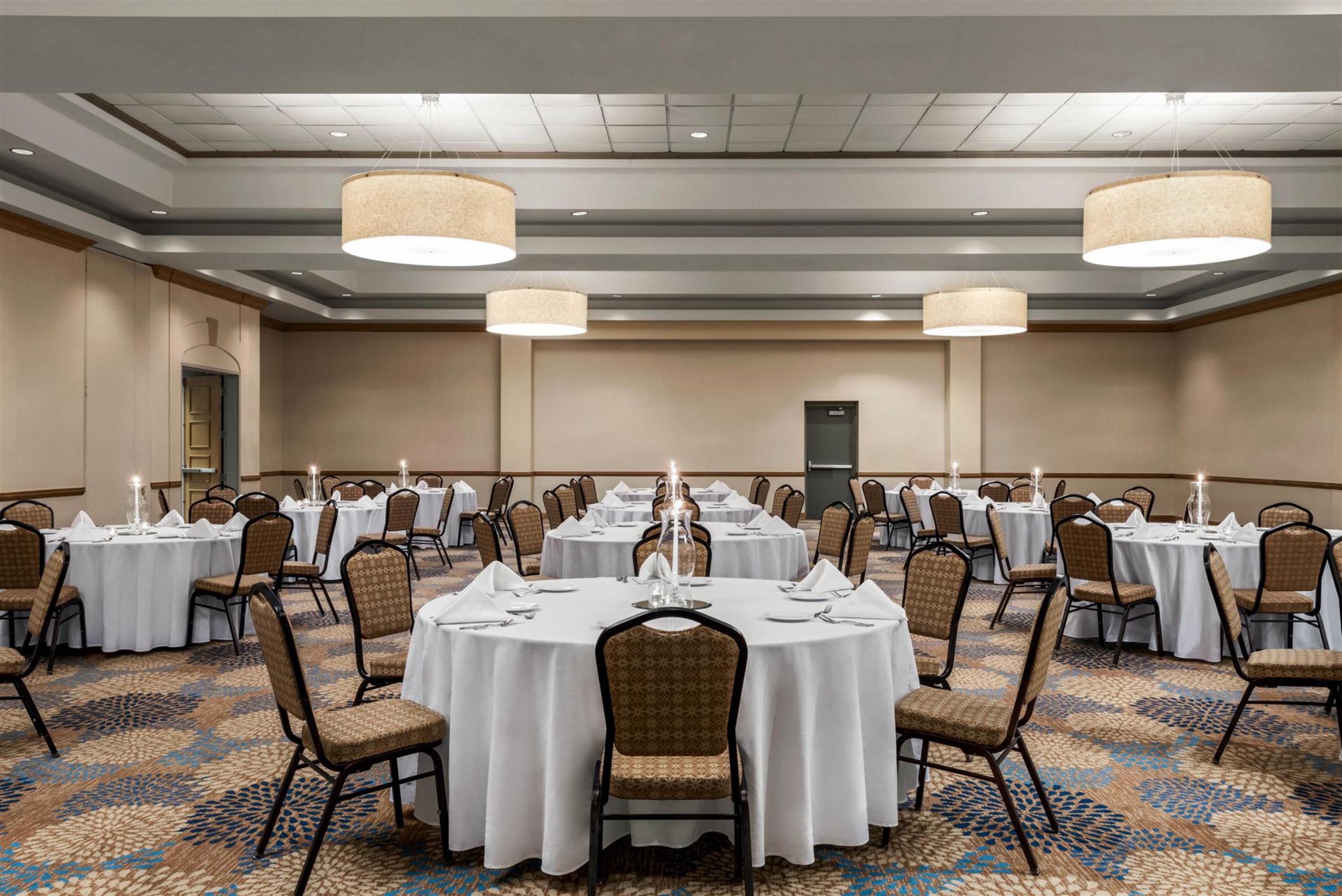 Embassy Suites by Hilton Columbus Dublin, photo 3