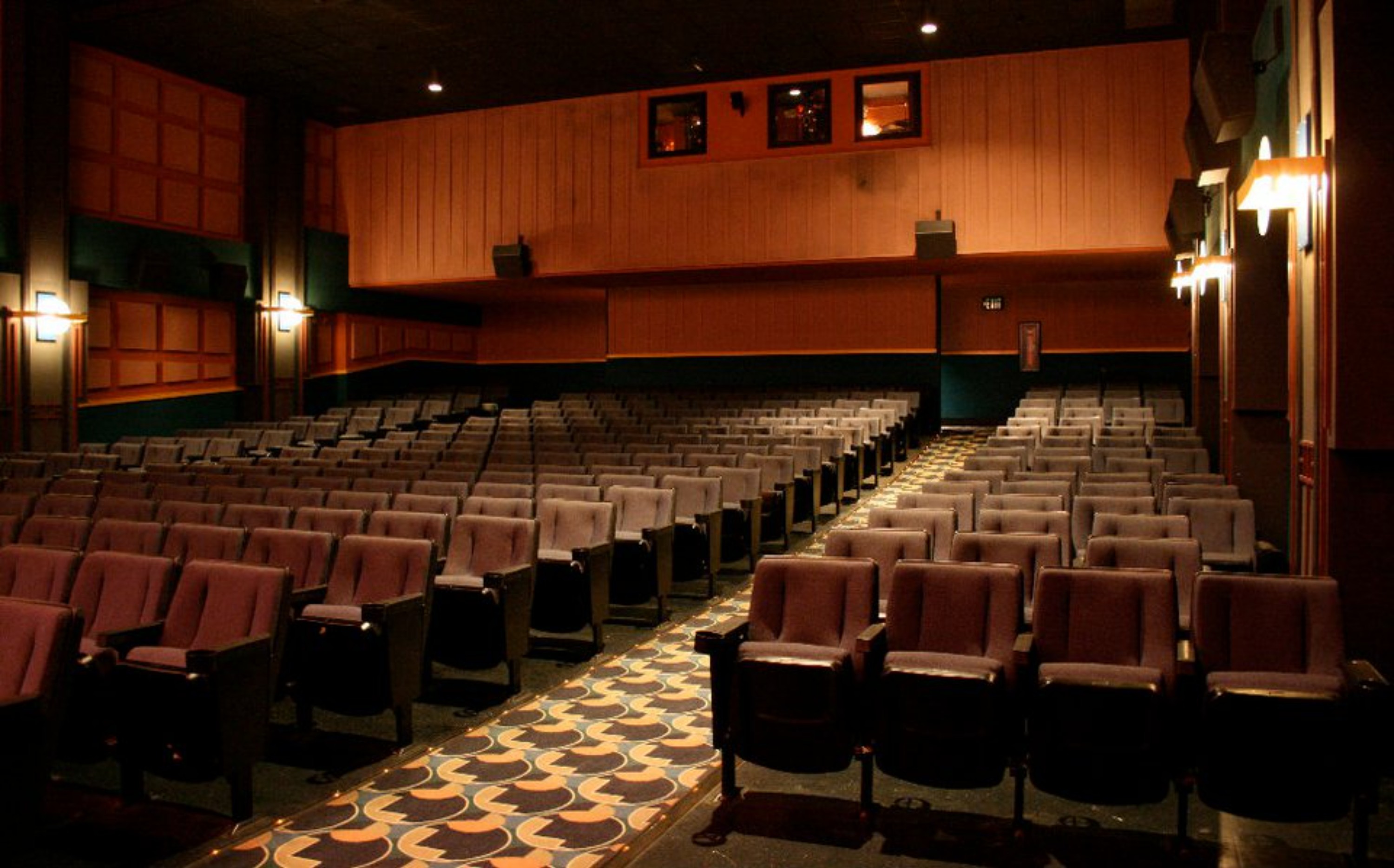 Landmark's Hillcrest Cinemas, photo 4