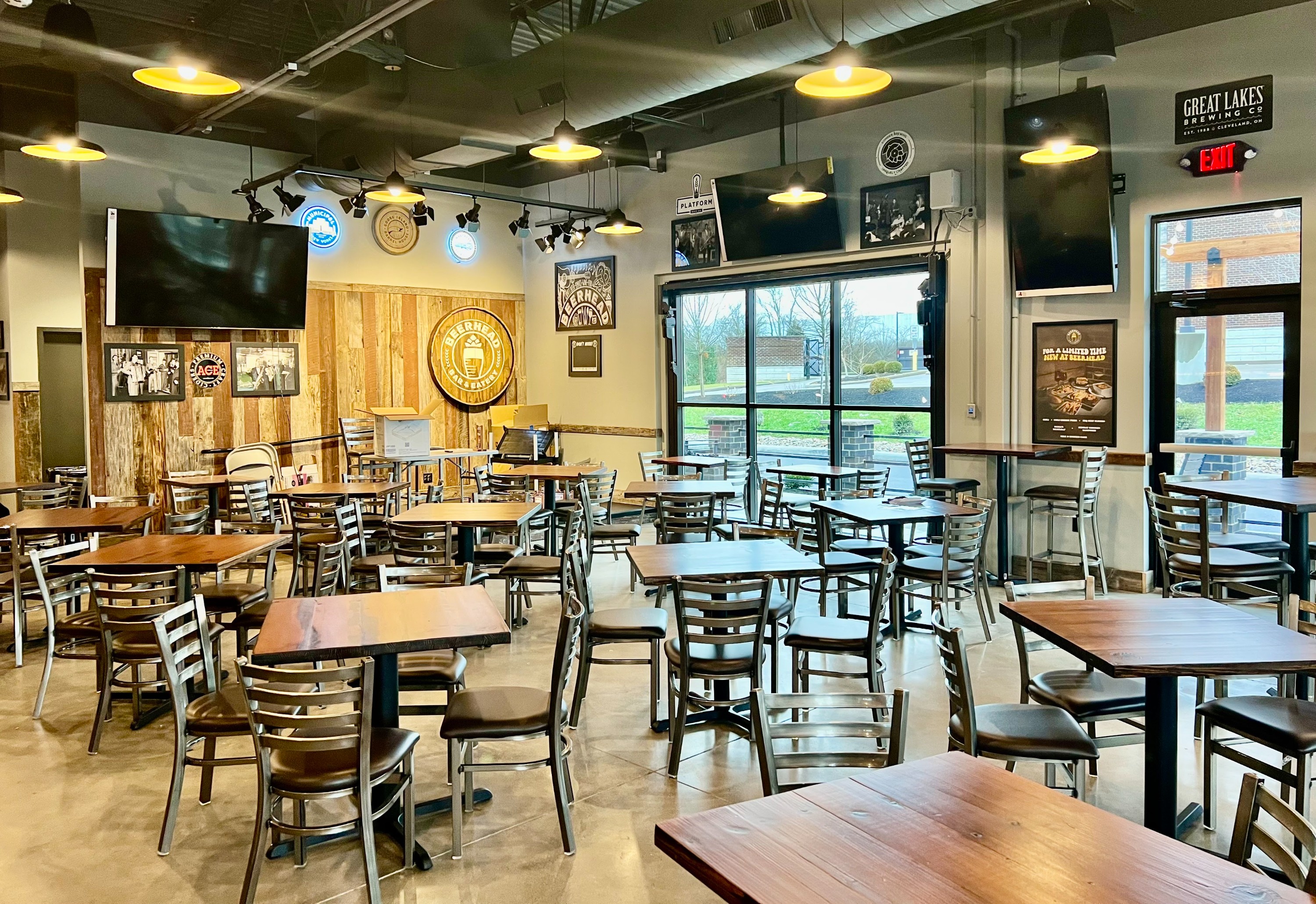 Beerhead Bar & Eatery - Mason Ohio, photo 3