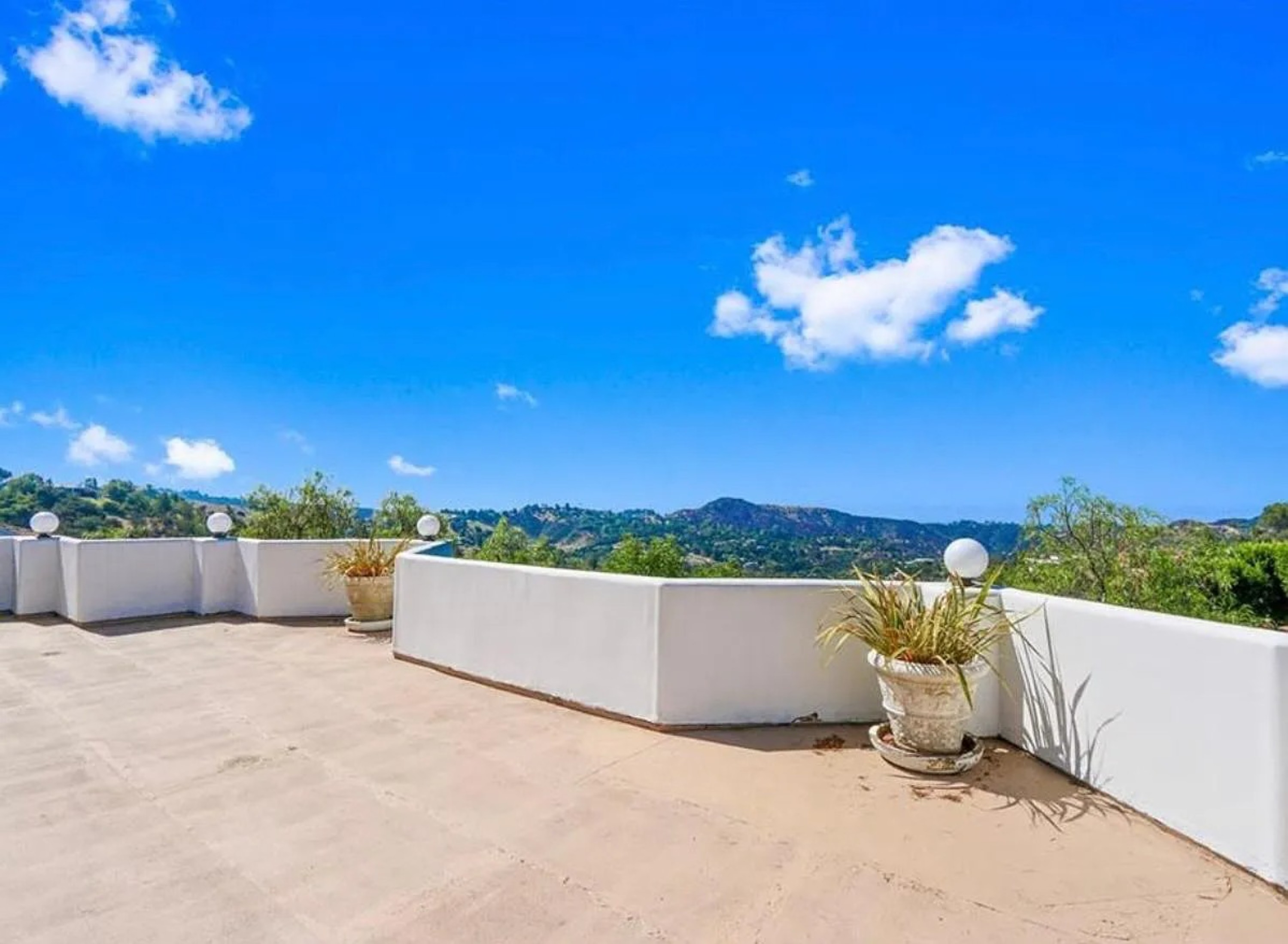 The Mulholland Five, photo 5