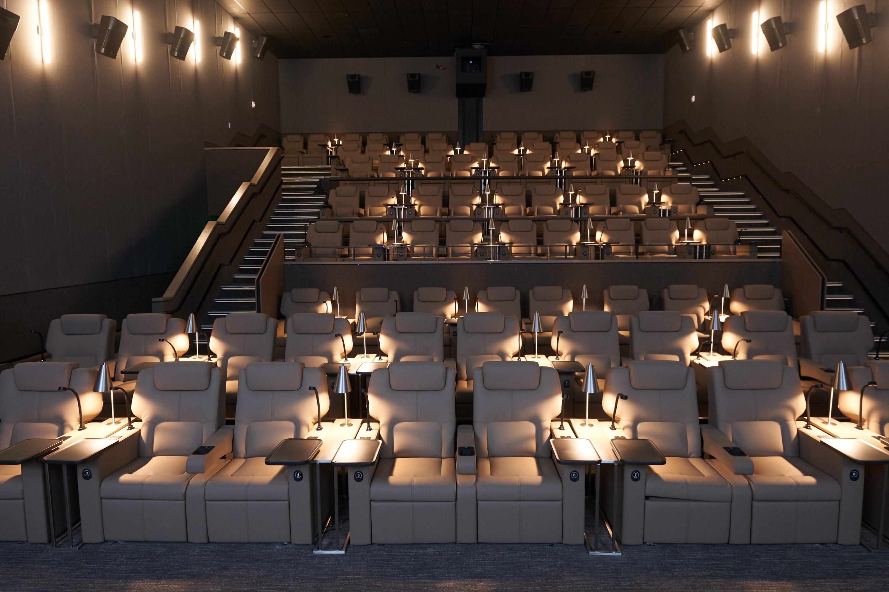 Bay Theater, photo 3