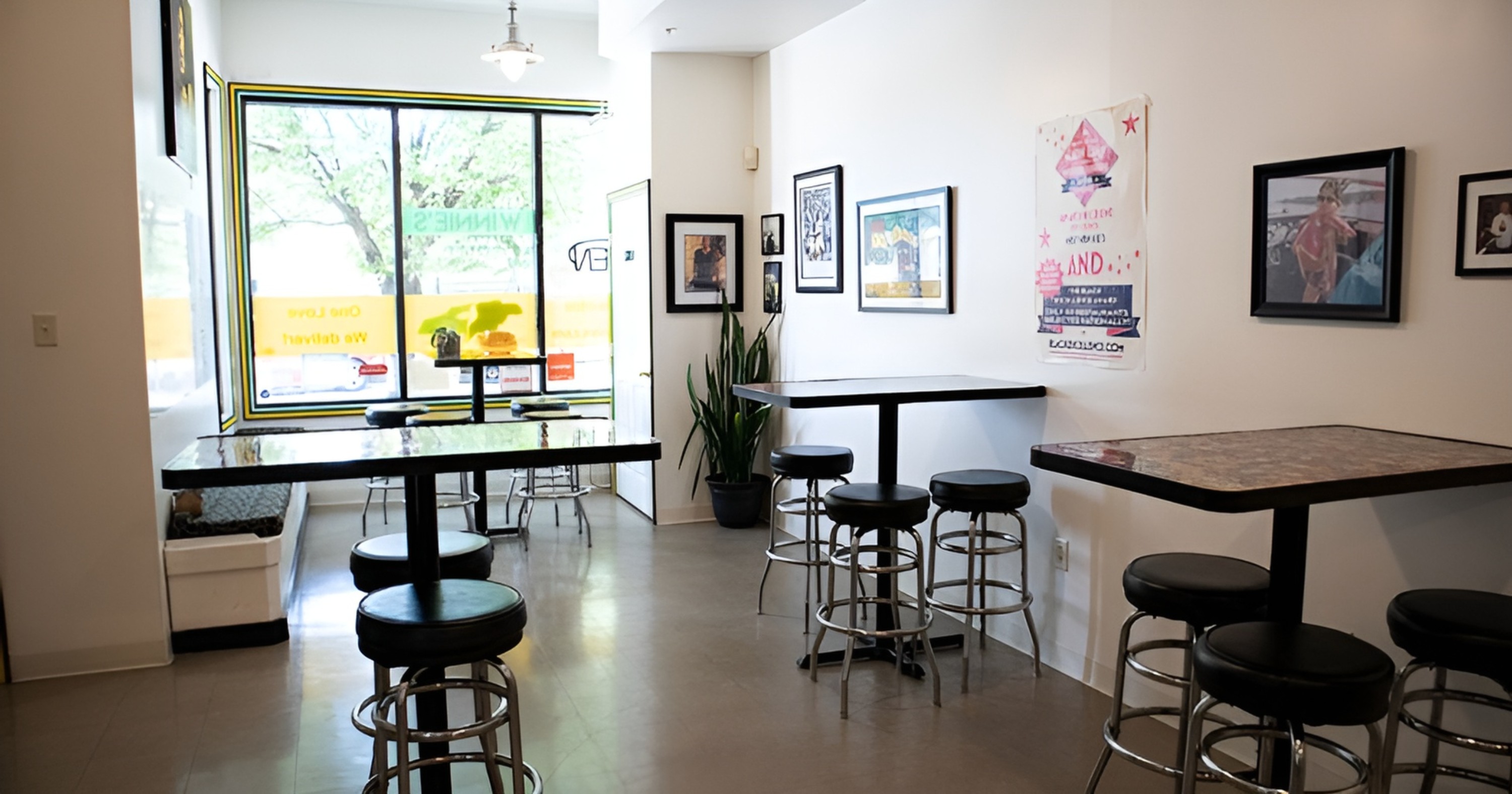 Miss Winnie's, photo 5