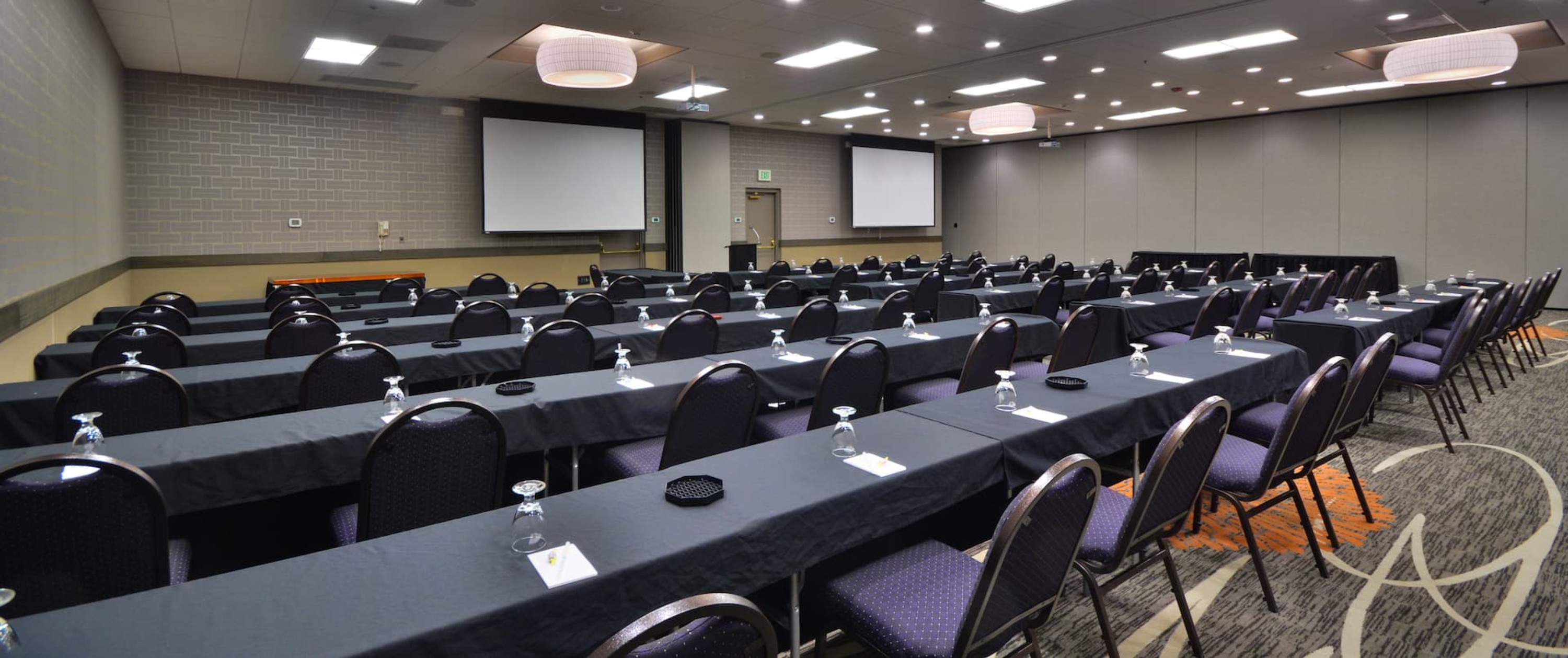 Embassy Suites by Hilton Denver Central Park, photo 3