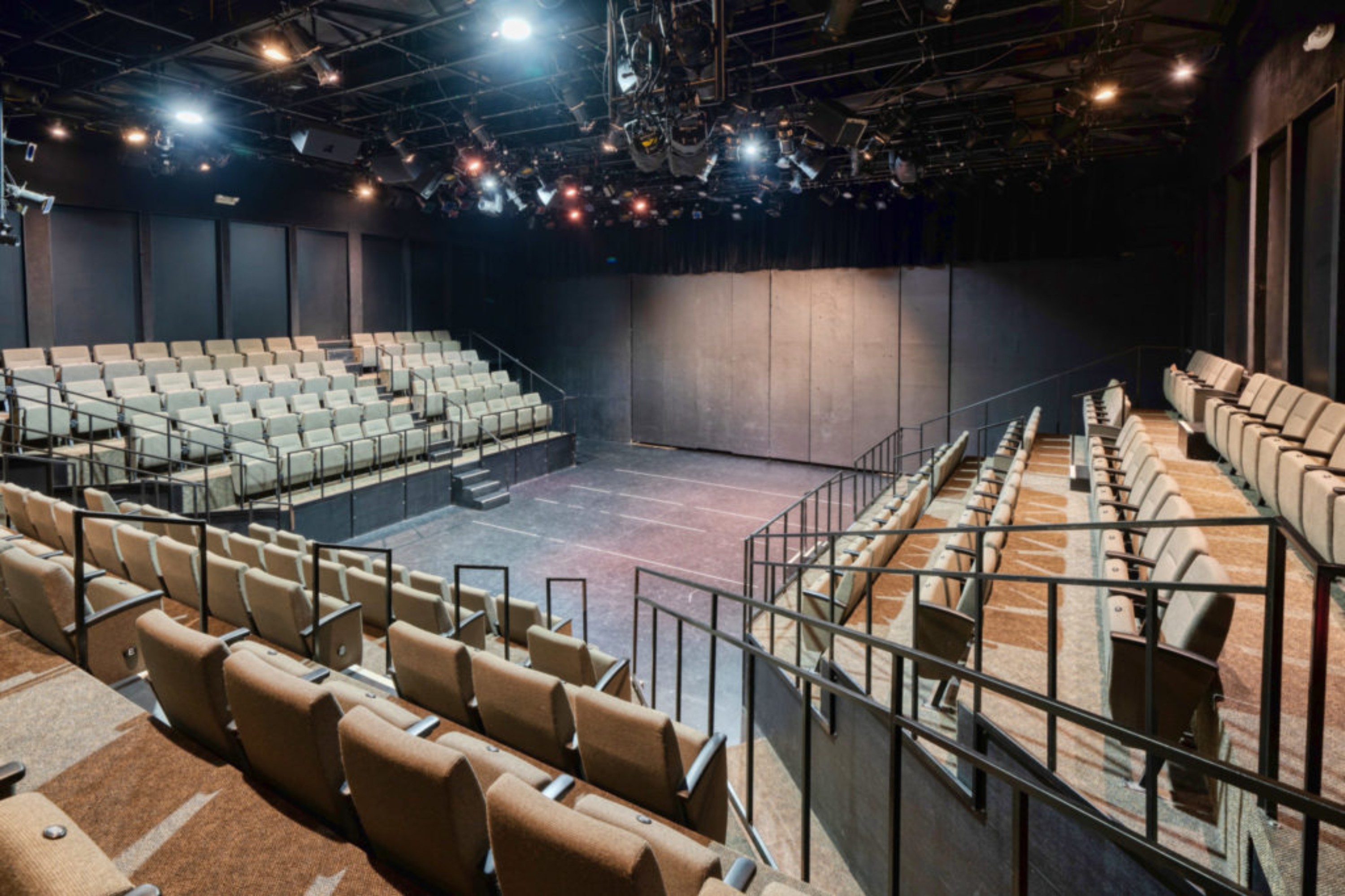 Kleberg Stage, photo 3
