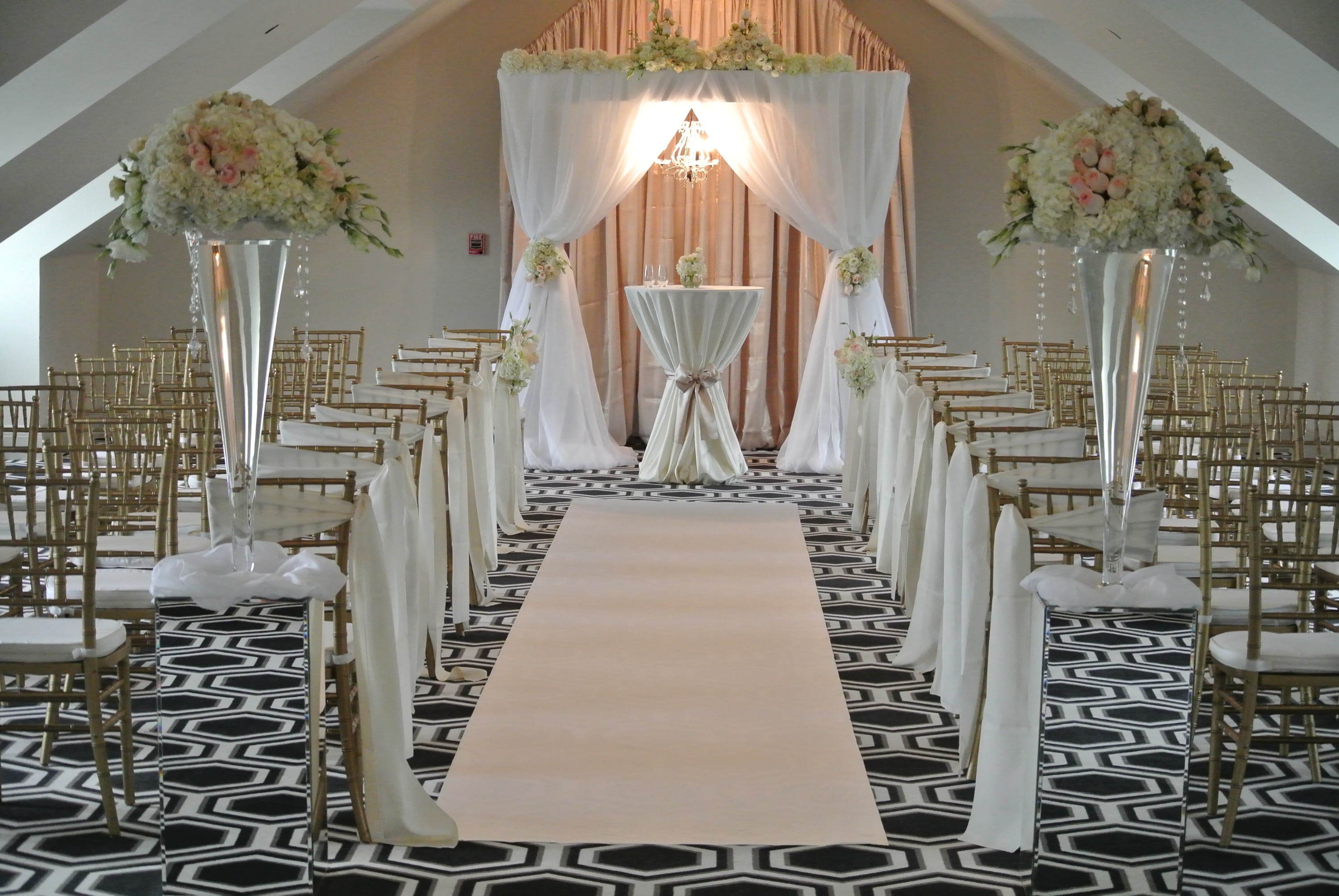 White House Hotel, photo 4