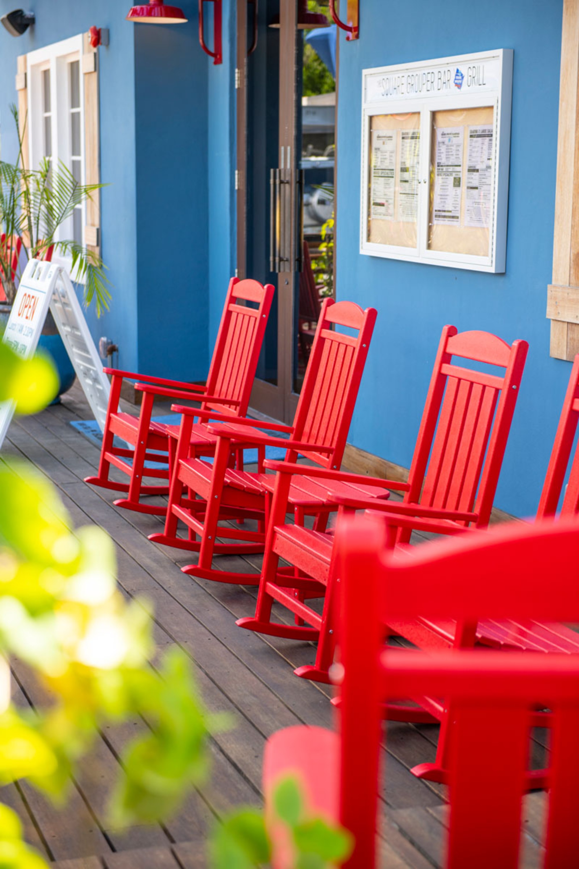 Square Grouper Bar and Grill, photo 4