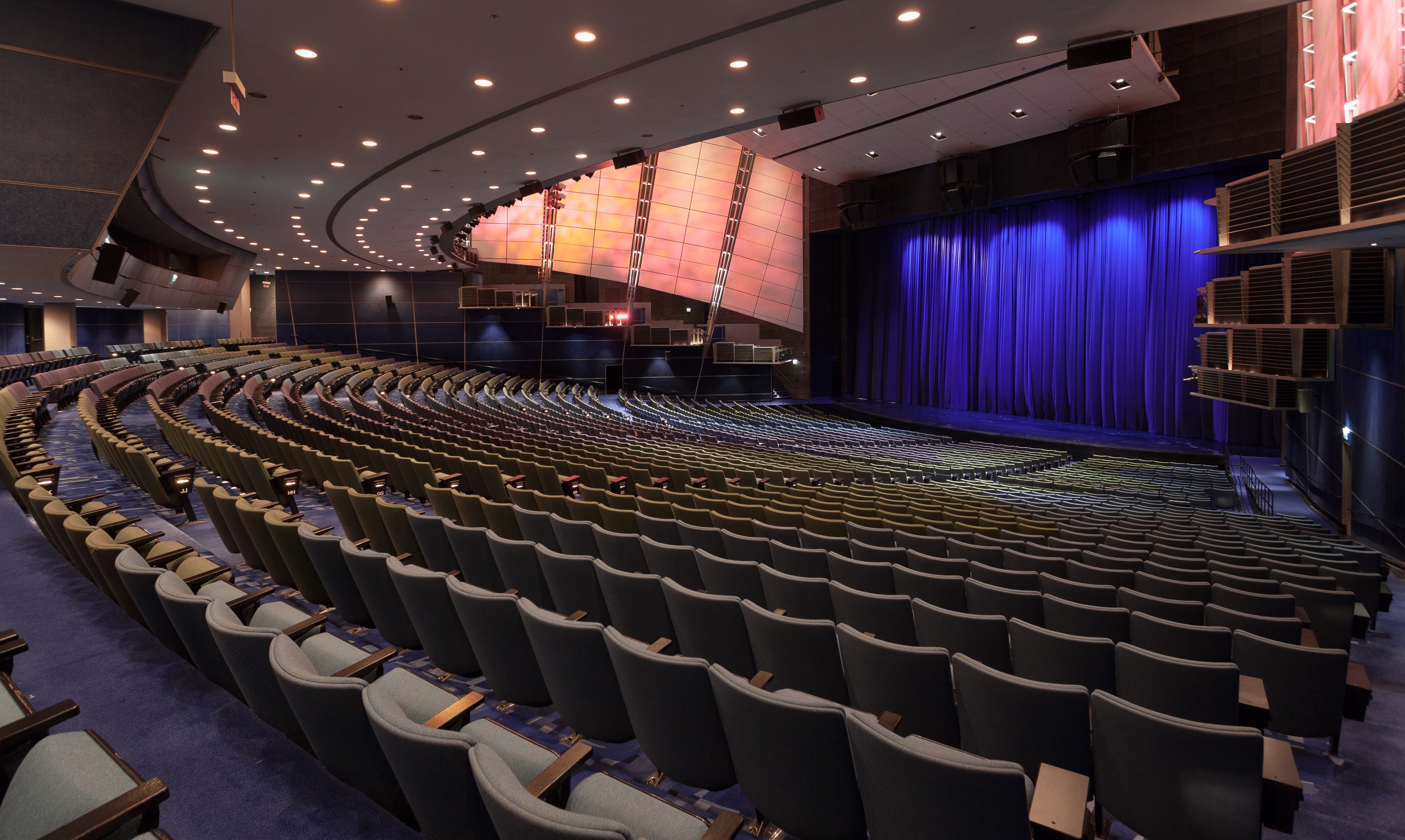 Arie Crown Theater, photo 3