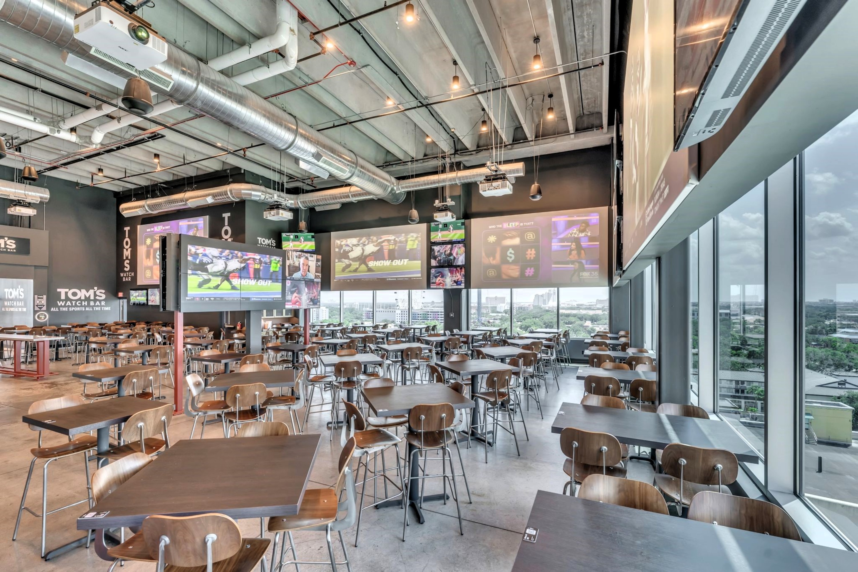 Tom's Watch Bar - Orlando, photo 4