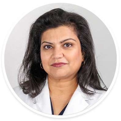 A round portrait of endocrinologist Mrinalini Kulkarni, MD.