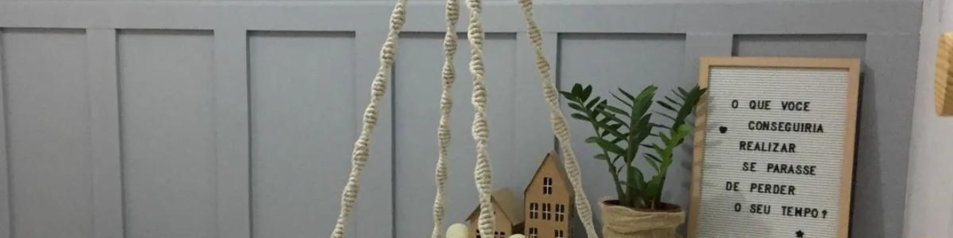 Painel Ripado Autocolante, economia e praticidade para decorar.