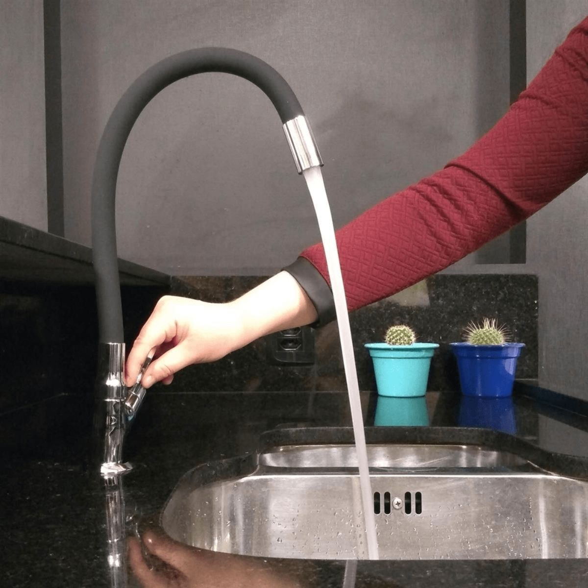 Diferenças de torneira e misturador monocomando ou bicomando