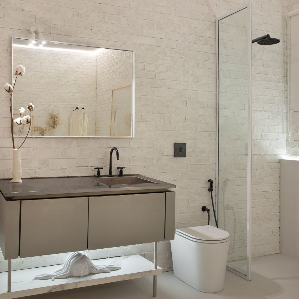 Como deixar seu banheiro pequeno moderno?