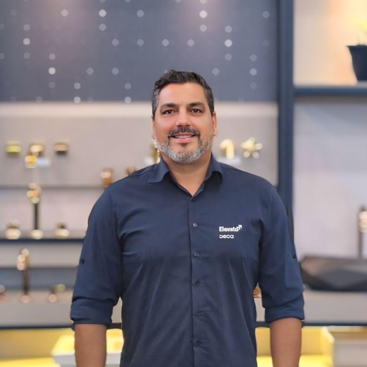 Líder eficaz e formador, conheça Leandro Carvalho