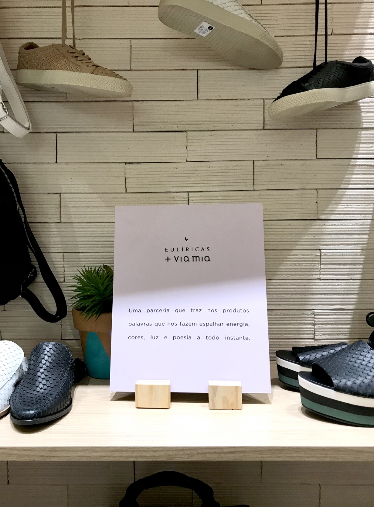 Imagem de Via Mia + Eulíricas