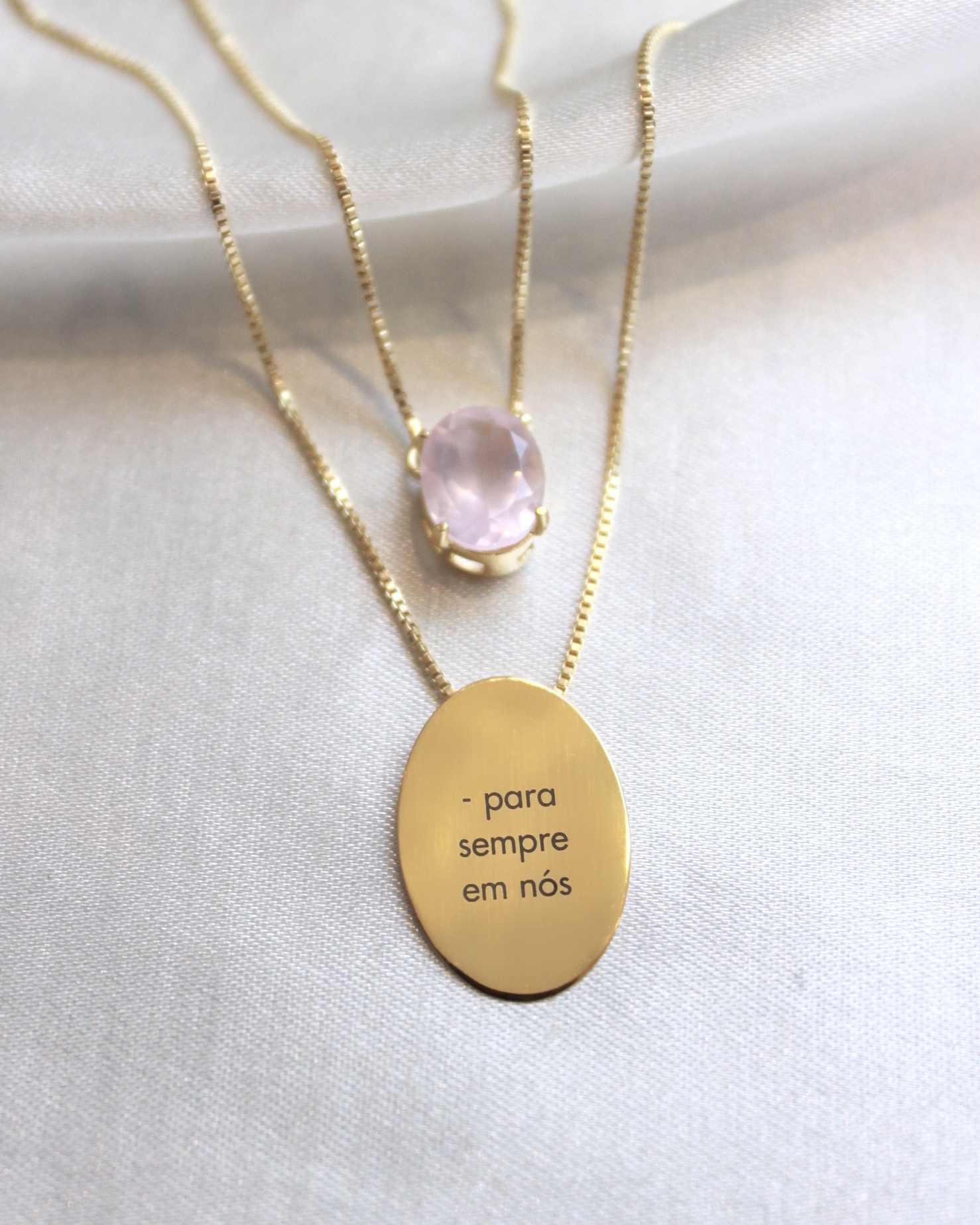 Imagem inferior do Poema Joia-rara