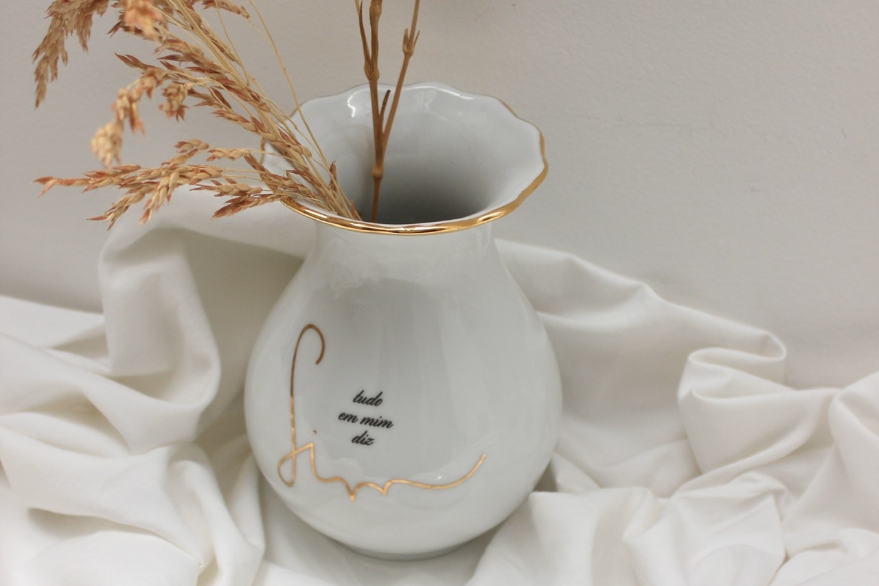 Imagem inferior do Poema Sim - Arquivo