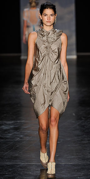 Foto do desfile SPFW Verão 2011