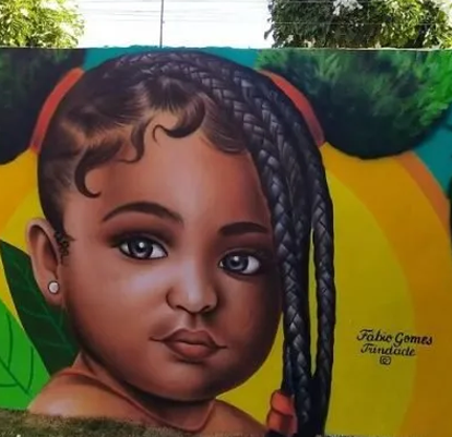 Imagem do post GRAFITES CRIADOS COM A FORÇA DAS ÁRVORES PARA REPRESENTAR O PODER DA MULHER NEGRA