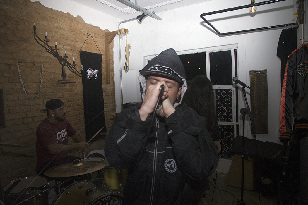Apto Vulgar + I am Hell