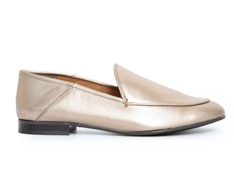 Foto do post Looks Femininos com Loafer Feminino