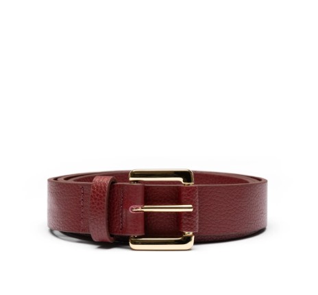 Foto do post Como escolher um bom cinto feminino: elegância nos detalhes