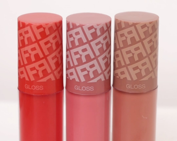 Imagem do post Conheça o Kit Glosslicious de Franciny Ehlke: Brilho, Hidratação e Muito Estilo para Seus Lábios! 💋✨