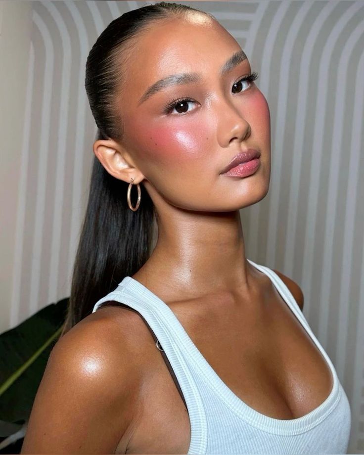画材 Sunset blush Sunset Blush: A Nova Tendência de Maquiagem que Conquistou as