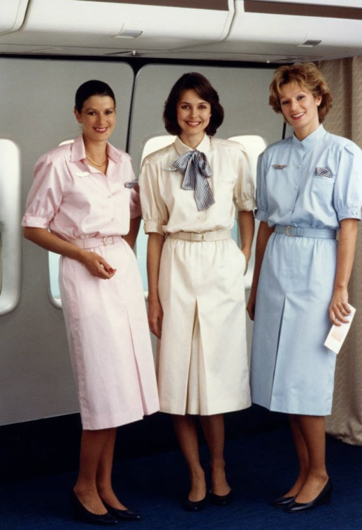 A história do uniforme das Aeromoças | Yuool