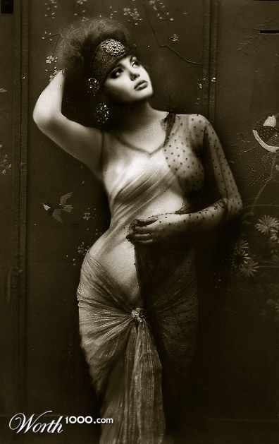 Art Nouveau Jolie