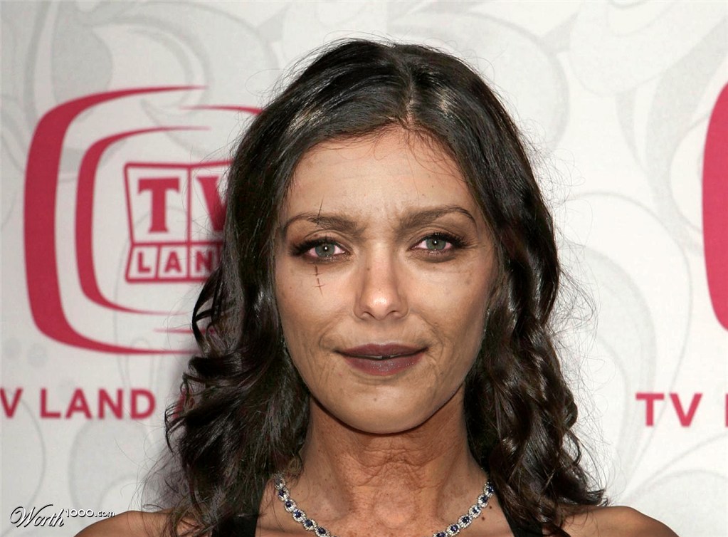 Adrianne Curry "Detouched"