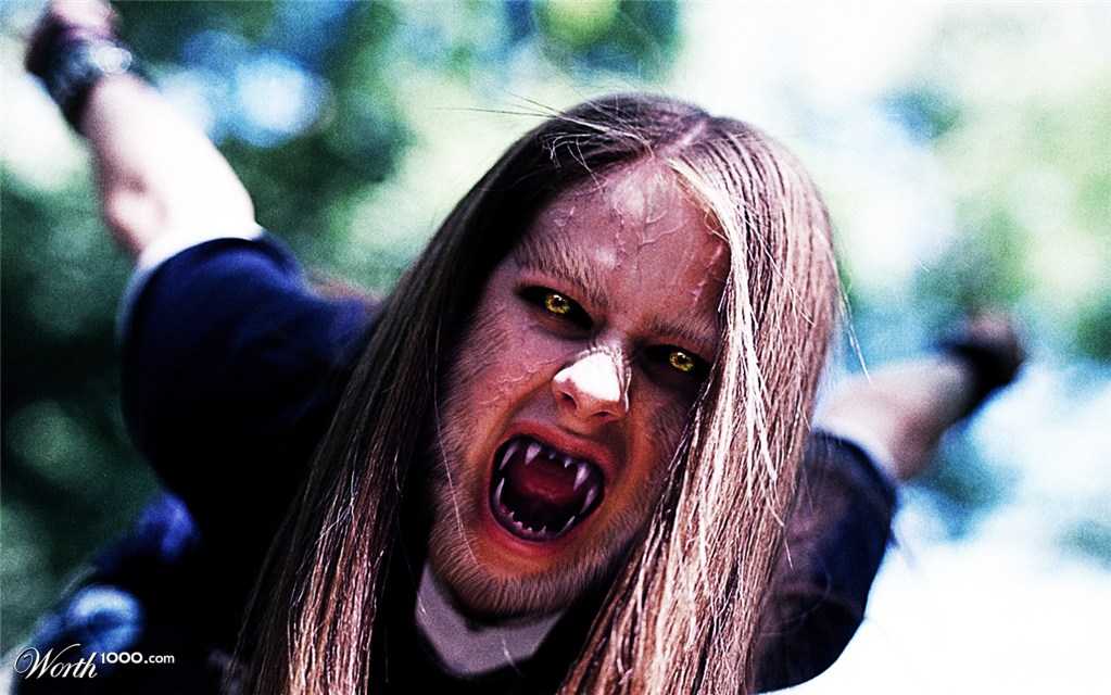 Avril is having a bad hair day