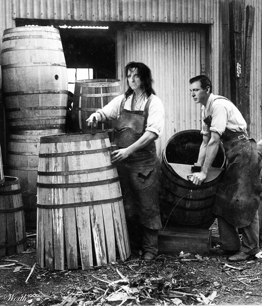 Alice and Gary, barrel makers