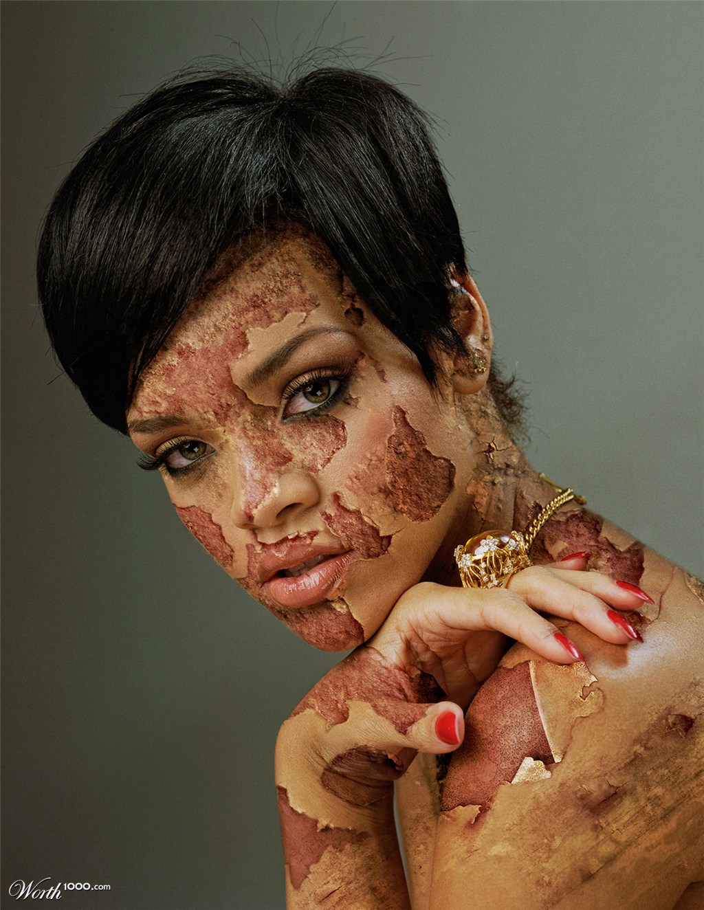 Rihanna peeling
