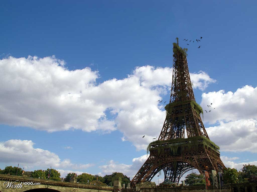 Eiffel Tower - 30 years after The Outbreak