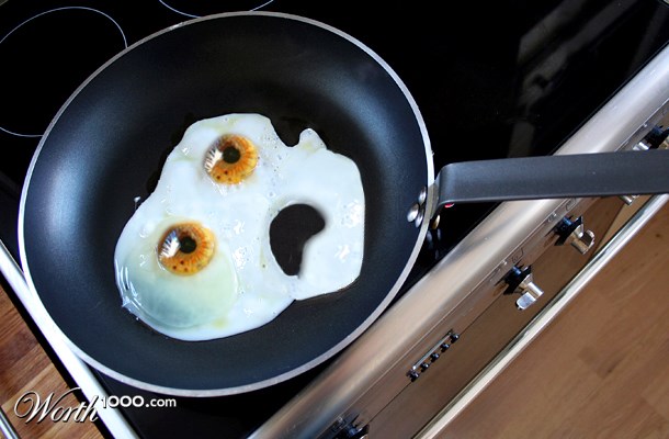 scared egg