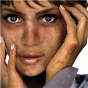 The Beautiful Halle Berry — digammo
