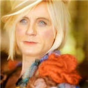 Jane Bond — Stadsman