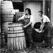 Alice and Gary, barrel makers — oruart