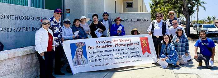 Photo by Petronila, Oxnard, Calif.