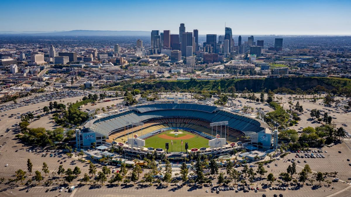 Tell Major League Baseball: Keep ICE Out of Your Stadiums