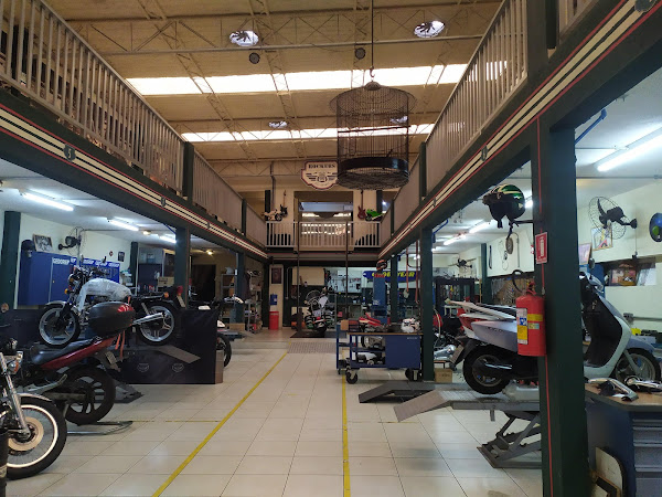 Foto 2 Rockers Self-Garage