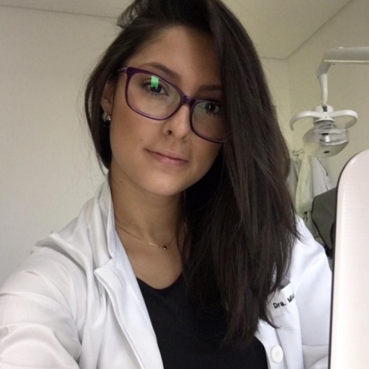 Dra. Michelle Rodríguez Yepes, Dentista