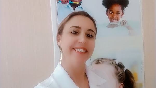 Dr Vanessa Almeida - dentista aodontoesthetic