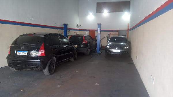 Foto 1 Auto Eletrico