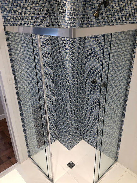 Foto 1 Aurora Vidraria Soluções em Vidros e Esquadrias