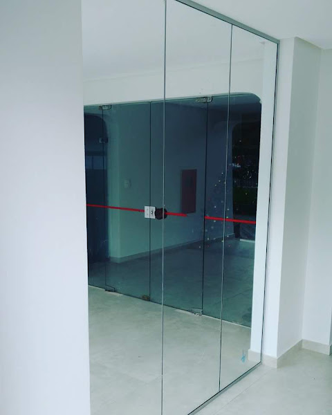 Foto 2 Vidraçarias e Vidraceiros na Vila Madalena - iv