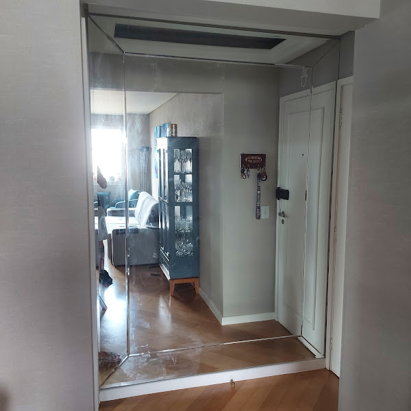 Foto 1 Vidraçaria Portal do Morumbi