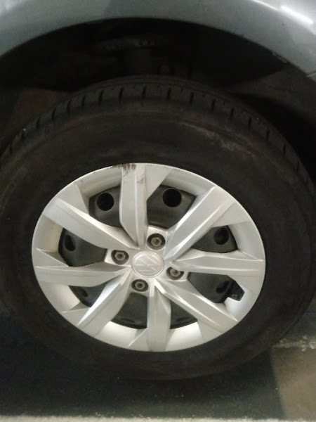 Foto 2 Localiza Aluguel de Carros